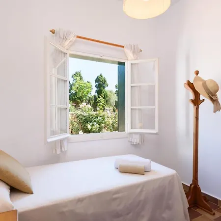 La Martina Sant Lluis