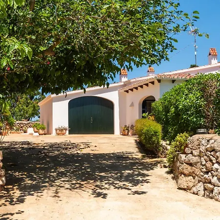 La Martina Sant Lluís